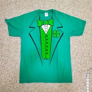 St Pattys Day T Shirt Green tuxedo tee M
